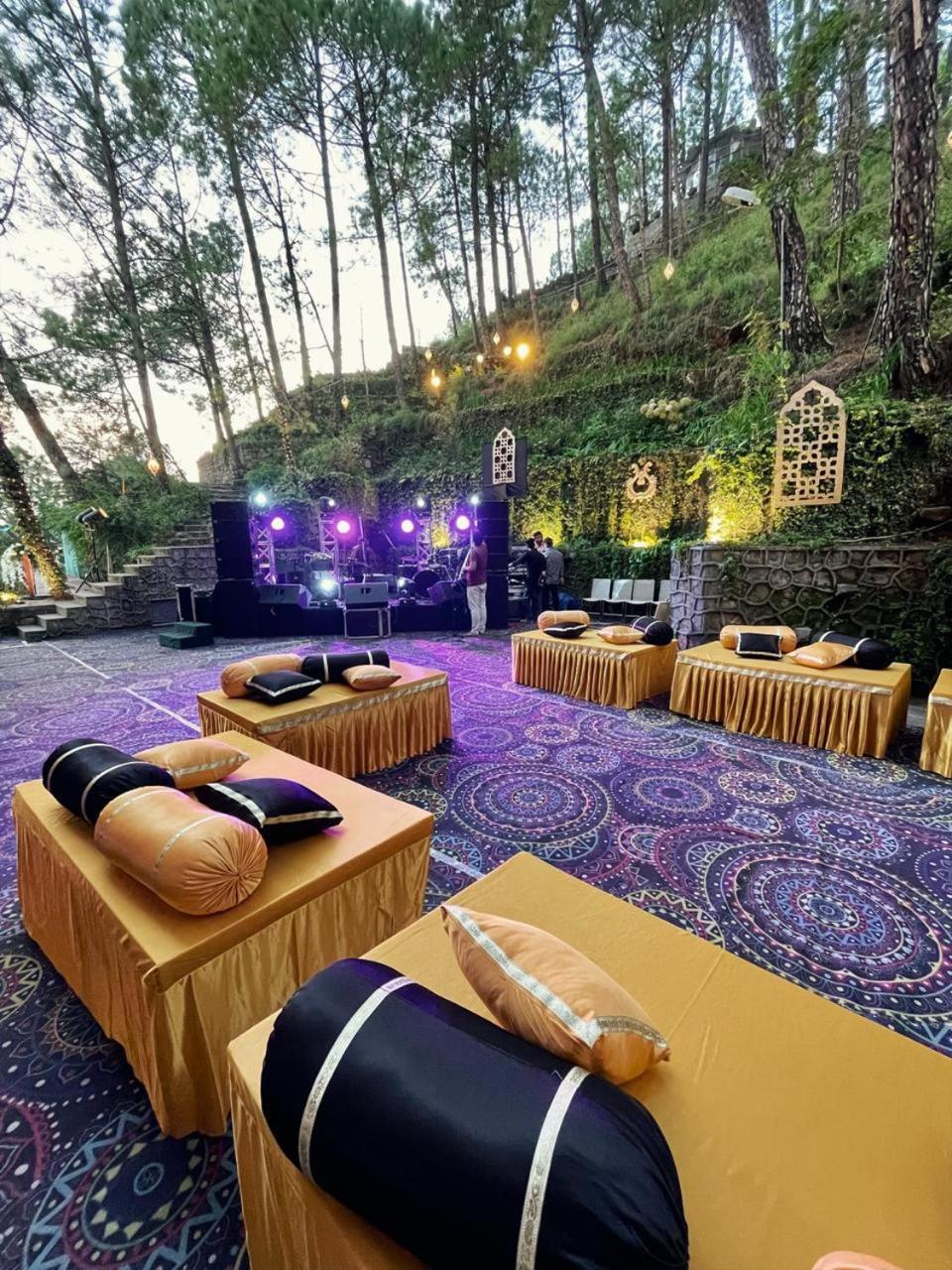 Nature View Resort !! A Four Star Lavish & Luxury Resort تشايل المظهر الخارجي الصورة